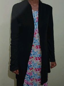 Shrug Black