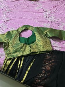 Black Shiffon Saree With Green Full Sleeves Blouse