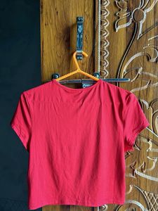 Short Sleeve Fitted Tshirt