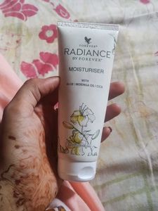 Radiance By Forever Moisturizer