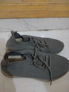 Grey Casual Shoes 👟
