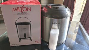 Milton thermosteel insulated jug.