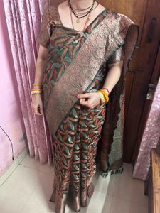 banarsi saree with blouse
