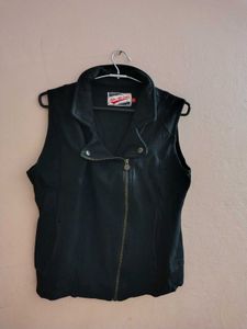 Trendy Black Half Jacket