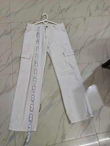 Chic Zara Off-White Baggy Cargos 🌟✨