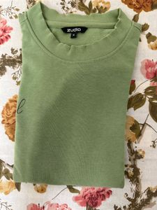 Green Sweatshirt