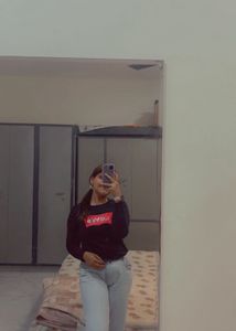 Levis Black Tshirt