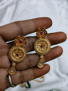 Brass Base Choker Set
