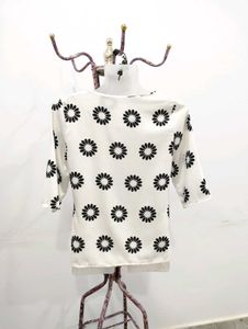 Floral Print 3/4 Sleeve Top