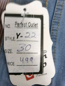 Y-22 Size 30 Straight Women Denim Jeans