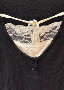 Beautiful Vintage Lace Trim Top