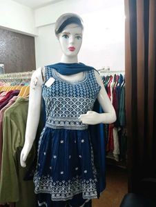 Elegant Embroidered Kurta Set