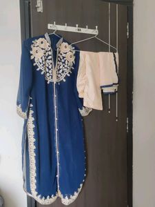 Elegant Blue Embroidered Kurta Set