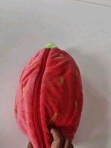 Strawberry Teddy