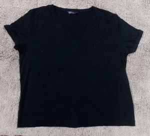 Sale 🛍️ Very Stylish And Comfortable Ti Shirt