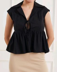 Cuban Collar Cap Sleeve Tie-Up Neck Peplum Top