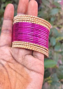 Beautiful Pink 🩷 Bangles