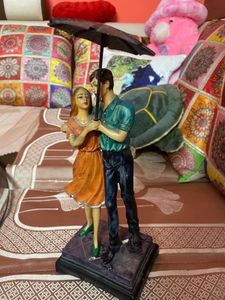 Couple Statue