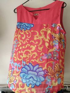 2 Floral Print Sleeveless Top