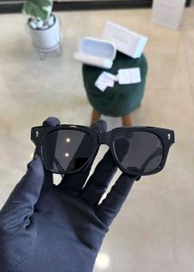 Stylish Black Sunglasses