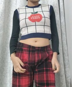 Cropped Vest Korean Styled 🎀