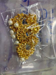 Beautiful Golden Nackless Sale Offer By Now..