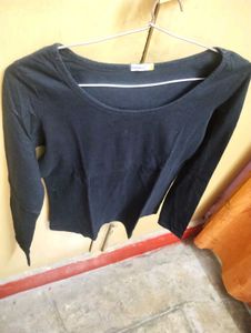Stylish Black Long Sleeve Top