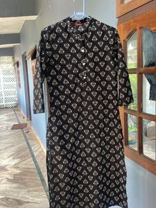 Elegant Printed Kurta