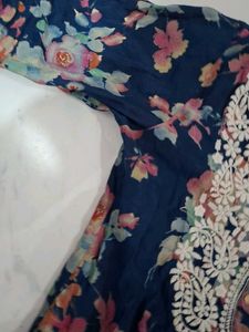 Floral Embroidered Kurta