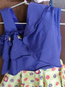 Very Pretty Frock For 4 To 8 Years Girls