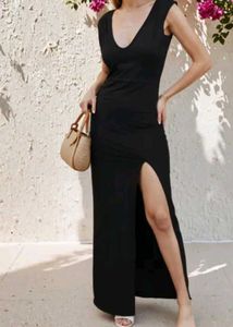 Elegant Black Maxi Dress Price Negotiable