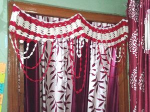 Woolen Toran For Gate White&amp;Red 🤍❤
