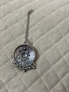 Metallic Maangteeka