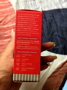 Dot &amp; Key Strawberry Dew Sunscreen SPF 50