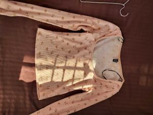 H&amp;M Picot Trimmed Floral Long Sleeve Top