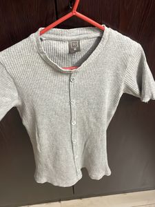 Grey Tshirt