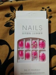 Artificial Nails