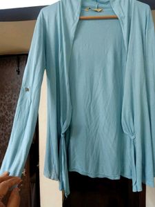 WOMEN&#39;S Light Blue SHRUG