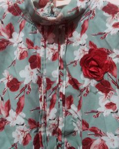 Floral Ruffle Sleeve Top