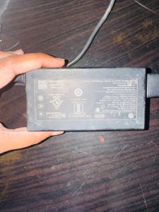 HP Original Charger
