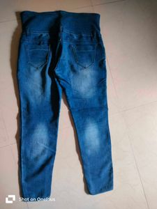 High Waisted Distressed Jeans