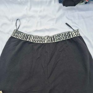 Jorts /Goth/Genz