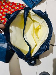 Navy 👜 Handbag  🛍️ Fix Rate