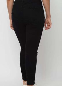American eagle Ripped Knee Black Jeans
