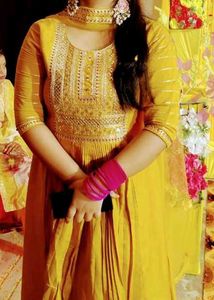 Elegant Yellow Kurta Set