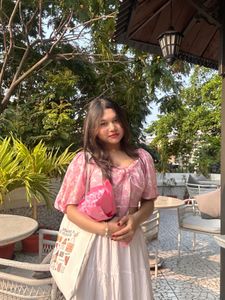 Aesthetic Pink Crop Top