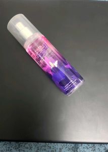 Layer'r Wottagirl Amber Kiss Body Mist