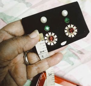 AVON Interchangeable Ear Rings