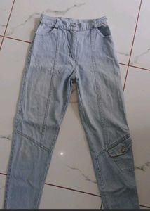 Boyfriend Jeans With Side Pockets