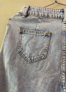 Vintage Light Wash Mom Jeans